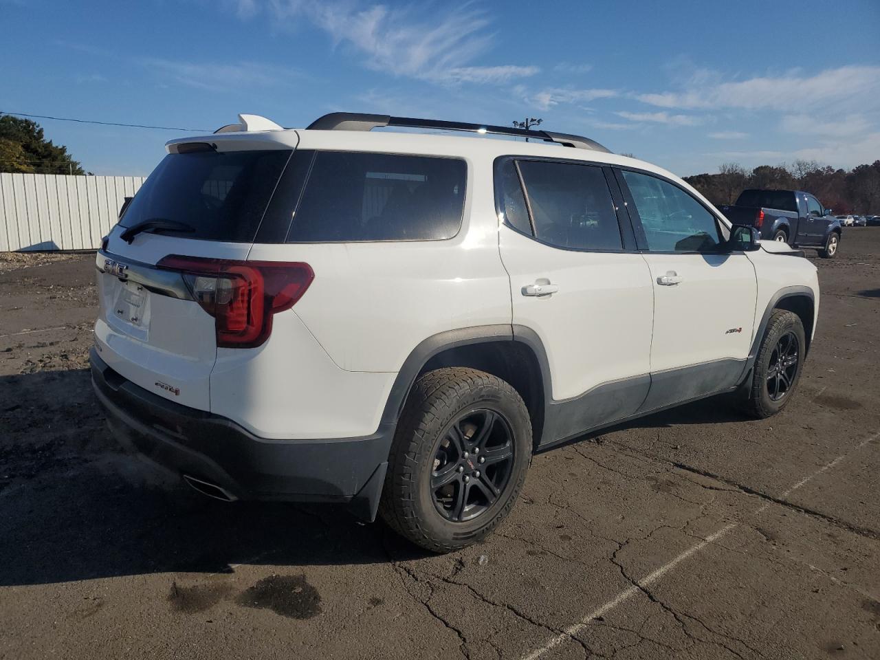 2021 GMC Acadia - Image 3