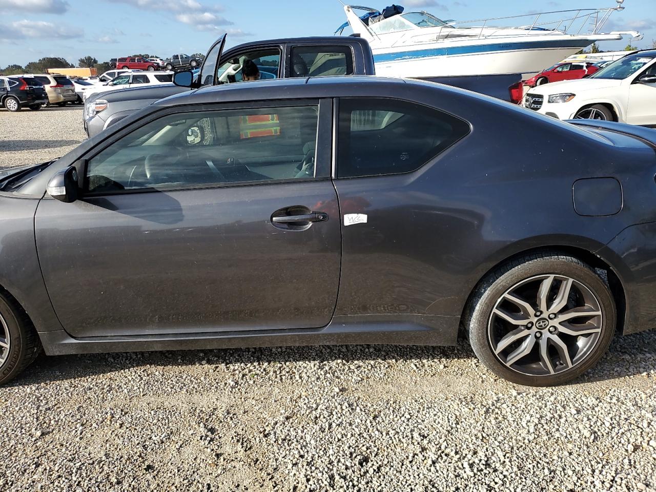 JTKJF5C79FJ004441 2015 Toyota Scion Tc