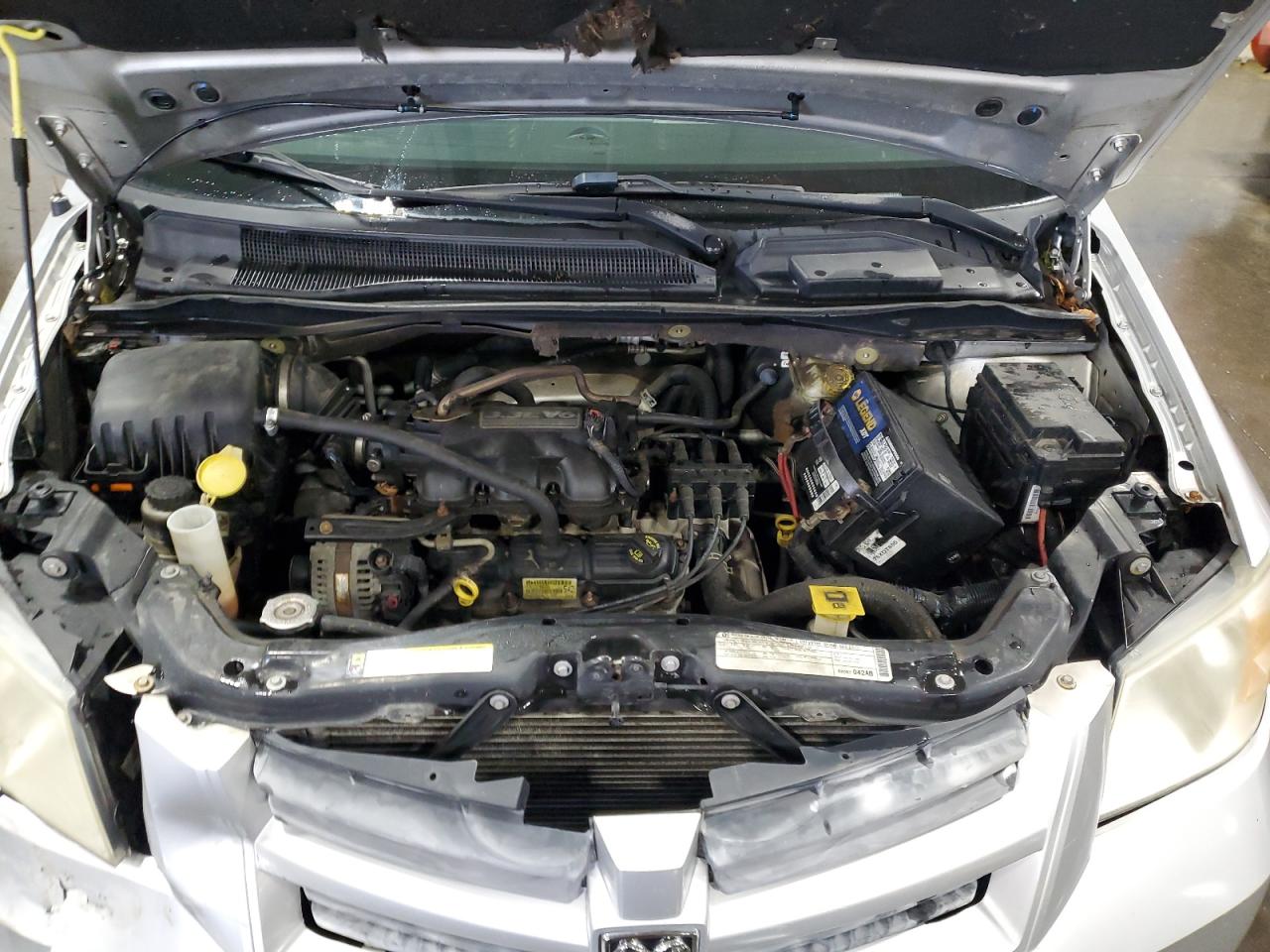 2010 Dodge Caravan - Image 12