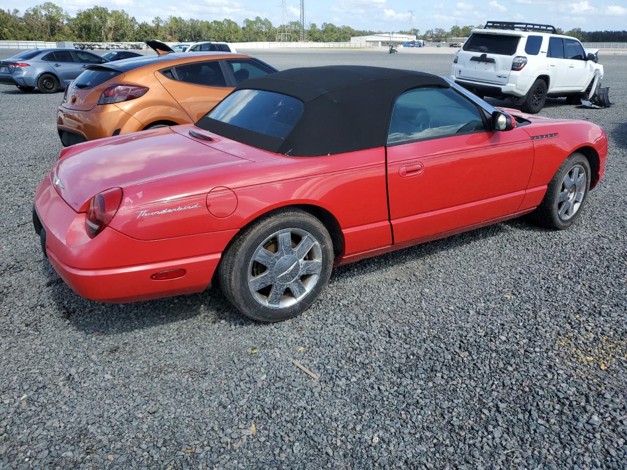 2002 Ford Thunderbird - Image 3