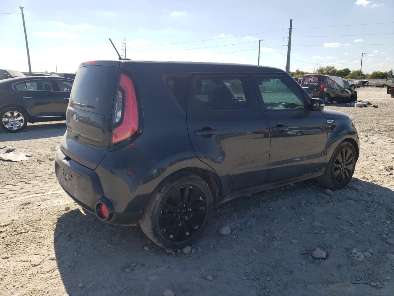 VIN KNDJX3A5XF7171513 2015 KIA SOUL no.3