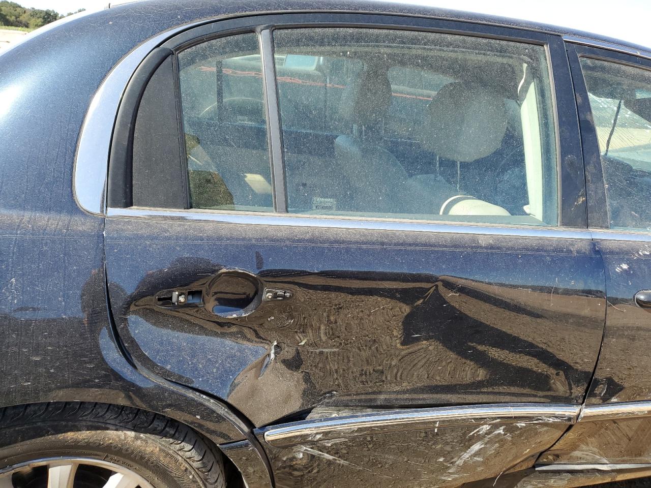 2007 Kia Amanti VIN: KNALD125975120776 Lot: 76408564