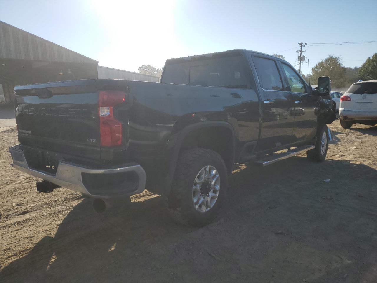 2024 Chevrolet Silverado - Image 3