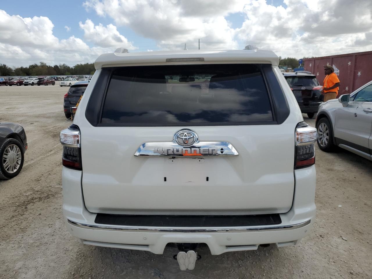 2018 Toyota 4Runner Sr5 VIN: JTEZU5JR3J5173839 Lot: 78722054