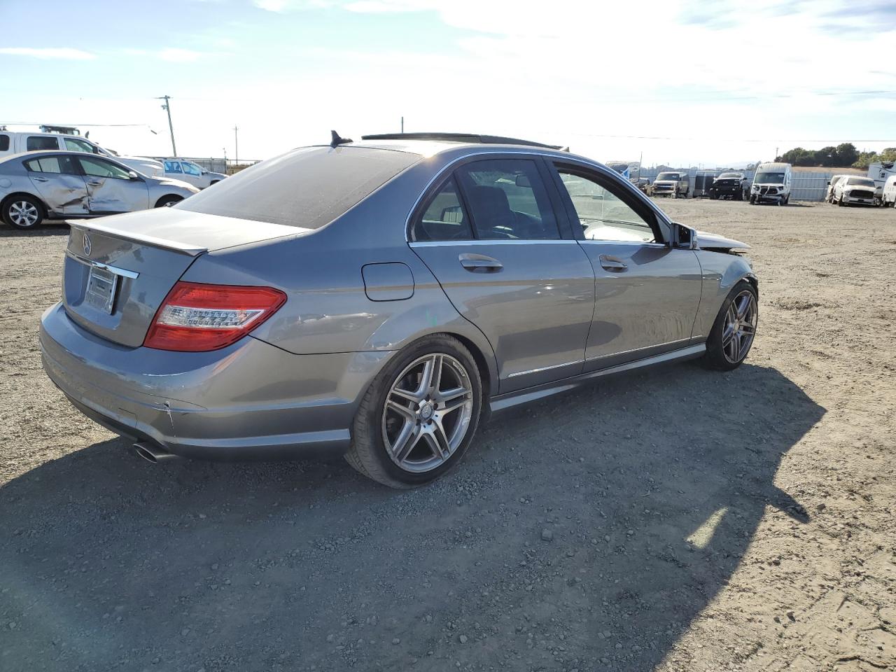 2011 Mercedes-Benz C-klasse - Image 3