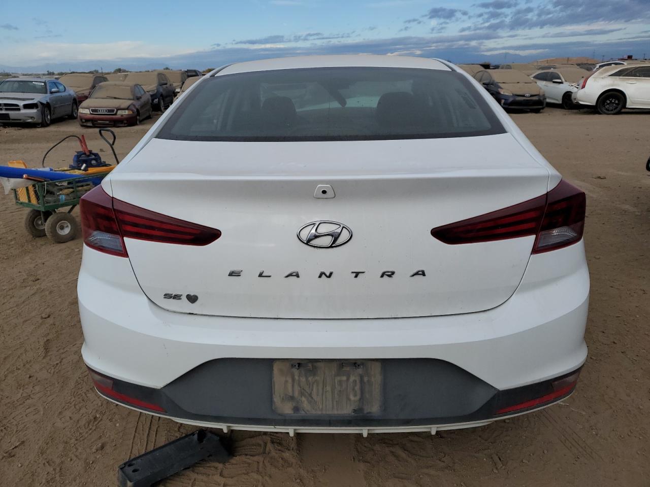 2019 Hyundai Elantra Se VIN: 5NPD74LFXKH471521 Lot: 76963754