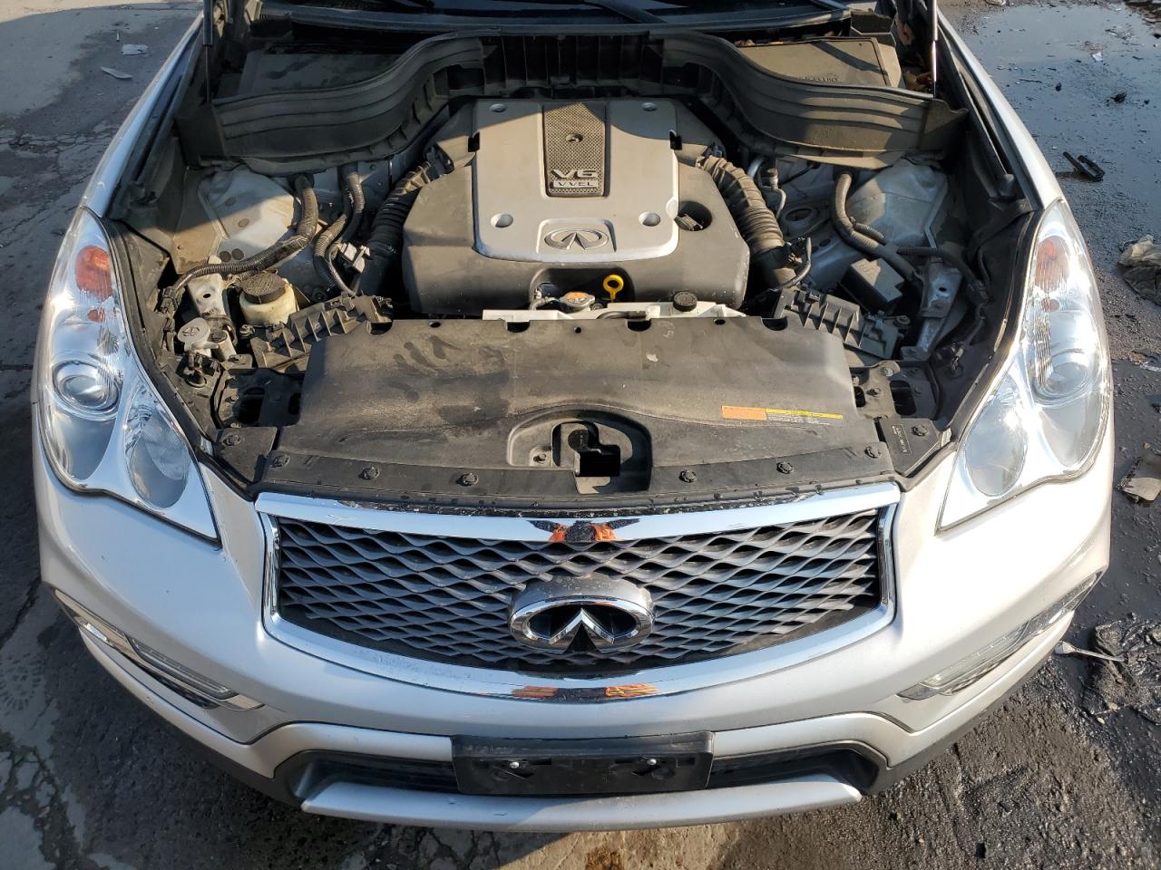 JN1BJ0RR0GM268768 2016 Infiniti Qx50