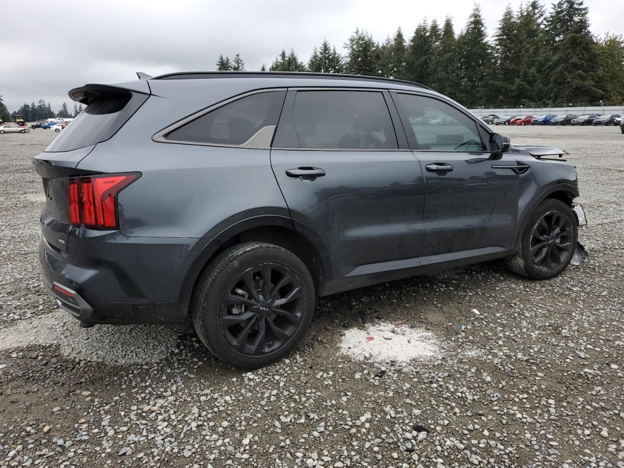 2023 Kia Sorento - Image 3