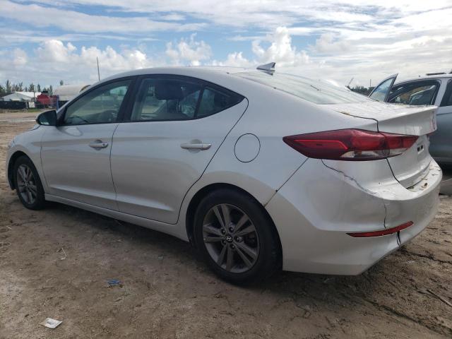  HYUNDAI ELANTRA 2018 Srebrny