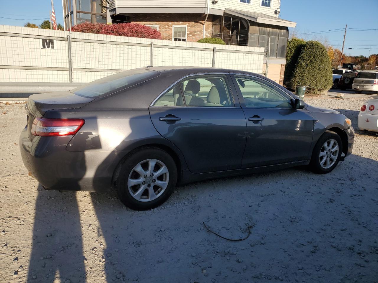 2011 Toyota Camry - Image 3
