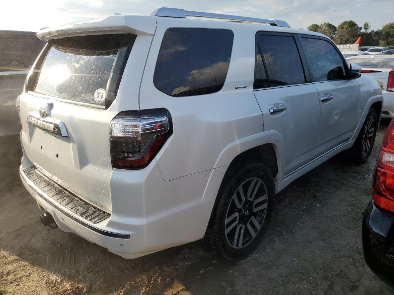 JTEZU5JR0F5099884 2015 Toyota 4Runner Sr5