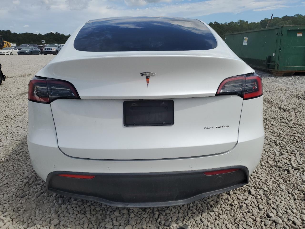 2021 Tesla Model Y VIN: 5YJYGDEE9MF085549 Lot: 74238144