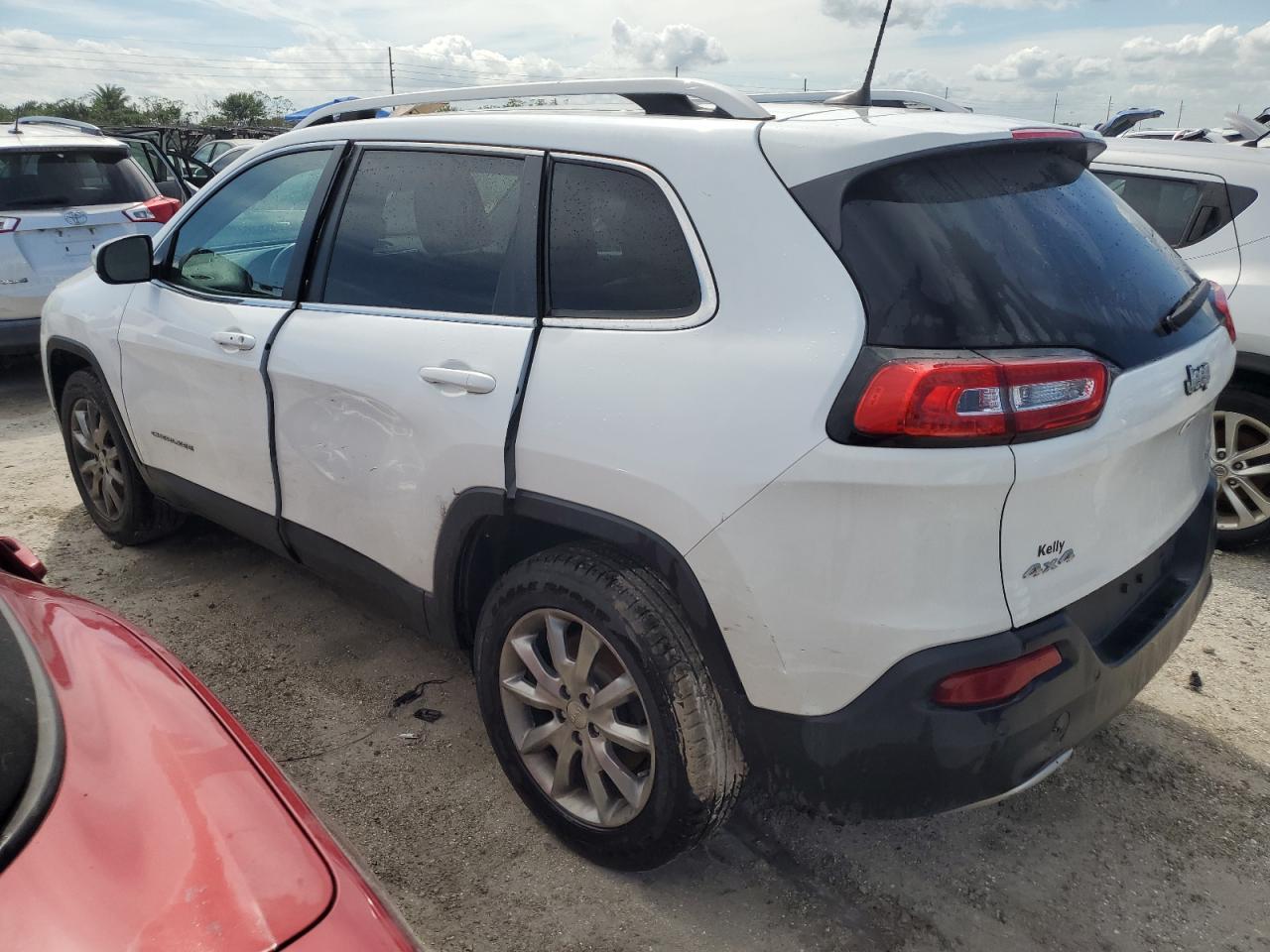 2018 Jeep Grand Cherokee - Image 2