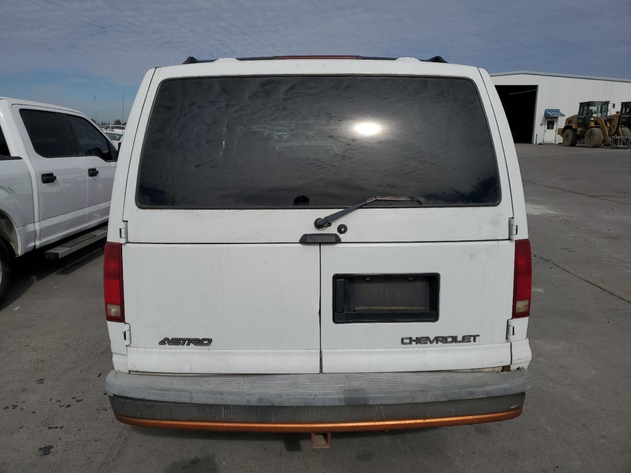 2002 Chevrolet Astro VIN: 1GNDM19X12B130153 Lot: 78540554