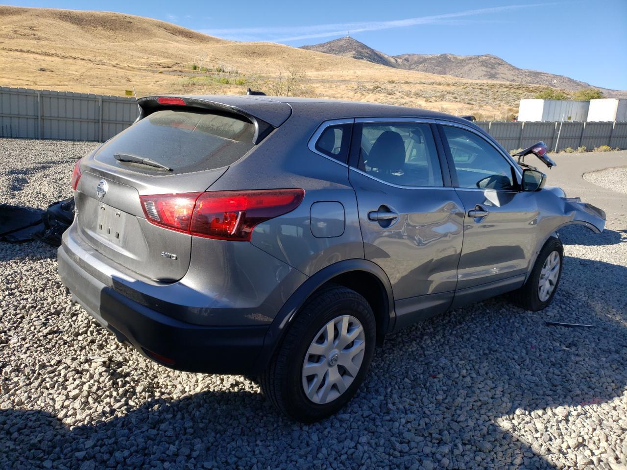 2019 Nissan Rogue - Image 3