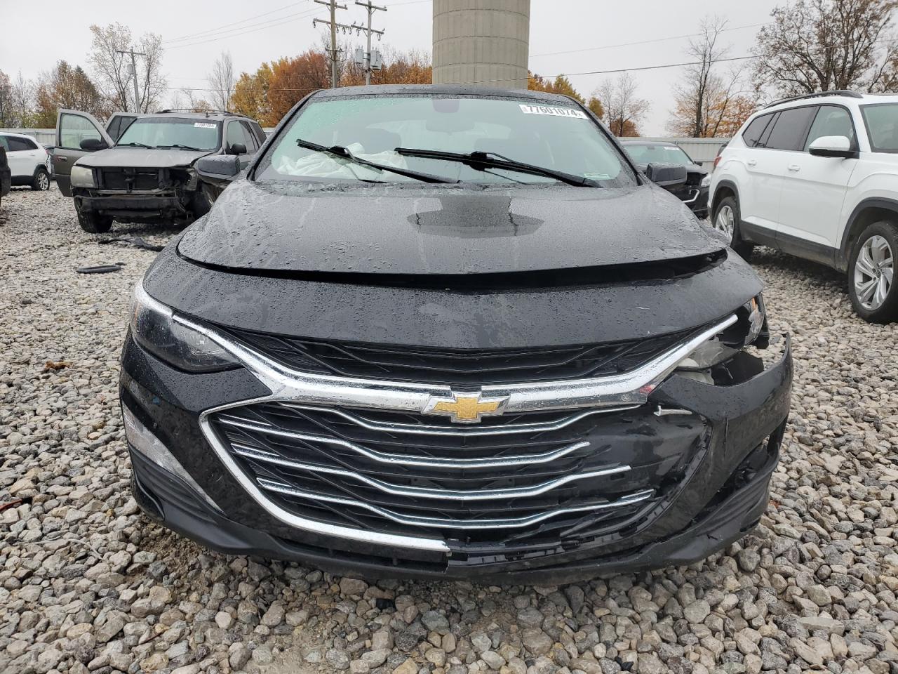 VIN 1G1ZD5ST1KF168903 2019 CHEVROLET MALIBU no.5