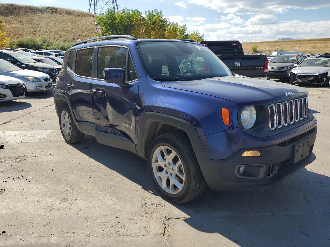2017 Jeep Renegade - Image 4