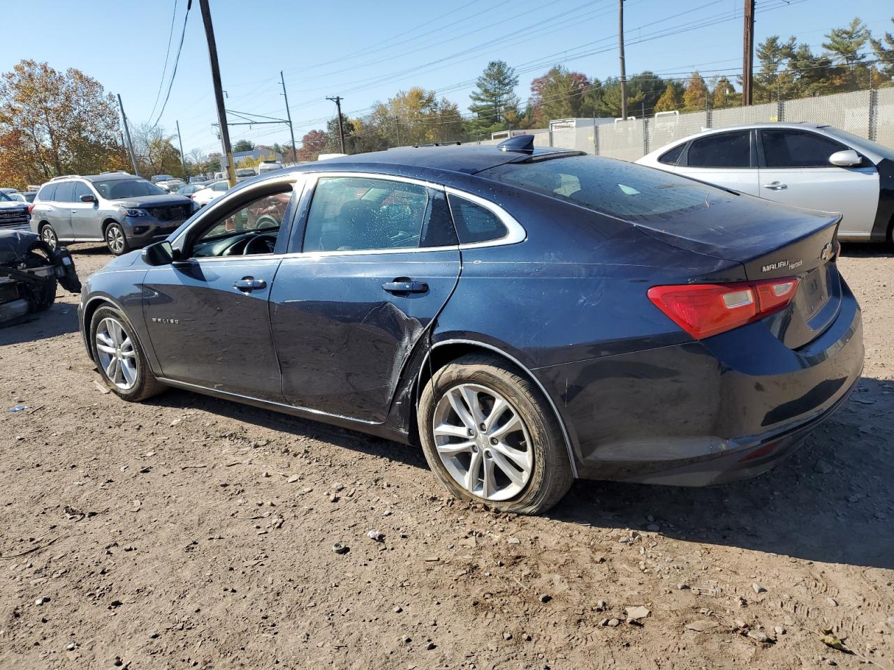 2017 Chevrolet Malibu - Image 2