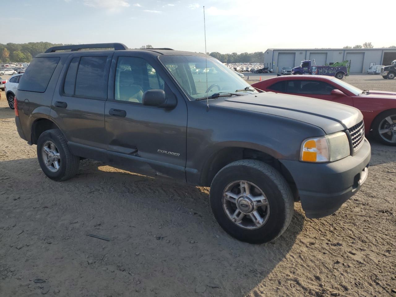 2005 Ford Explorer - Image 4