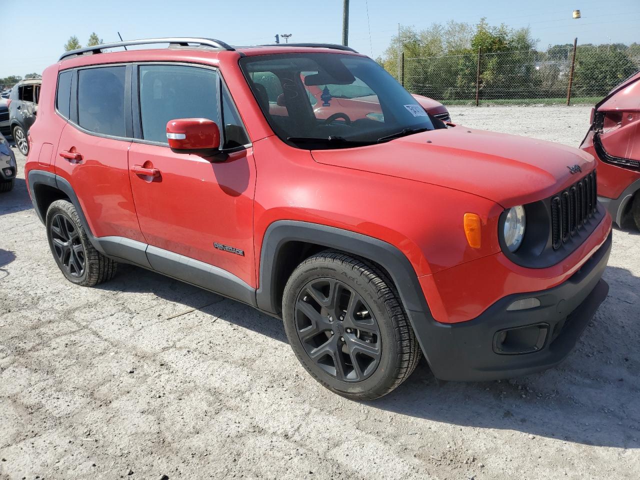 2017 Jeep Renegade - Image 4
