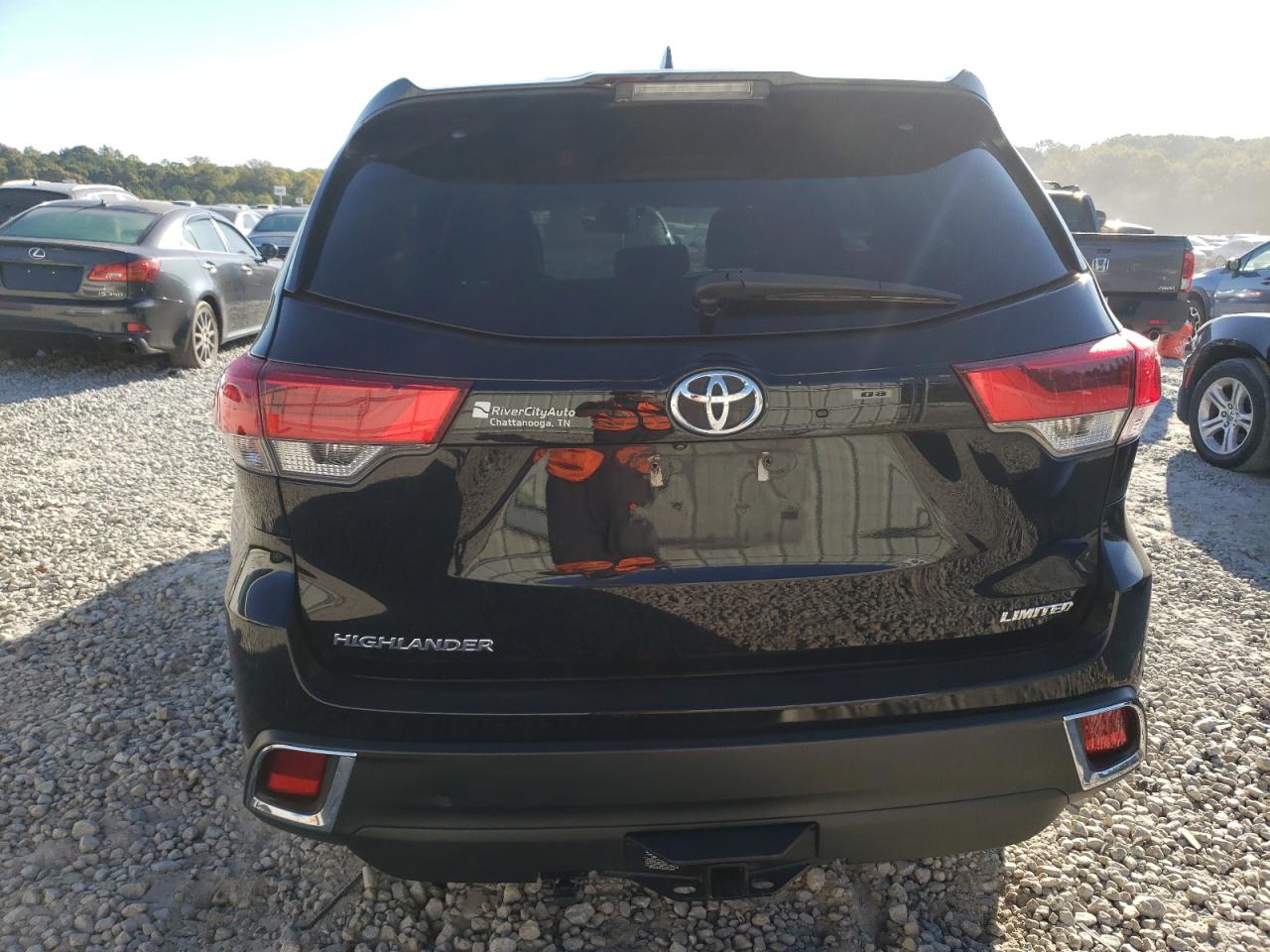 2018 Toyota Highlander Limited VIN: 5TDYZRFH5JS271449 Lot: 79728074