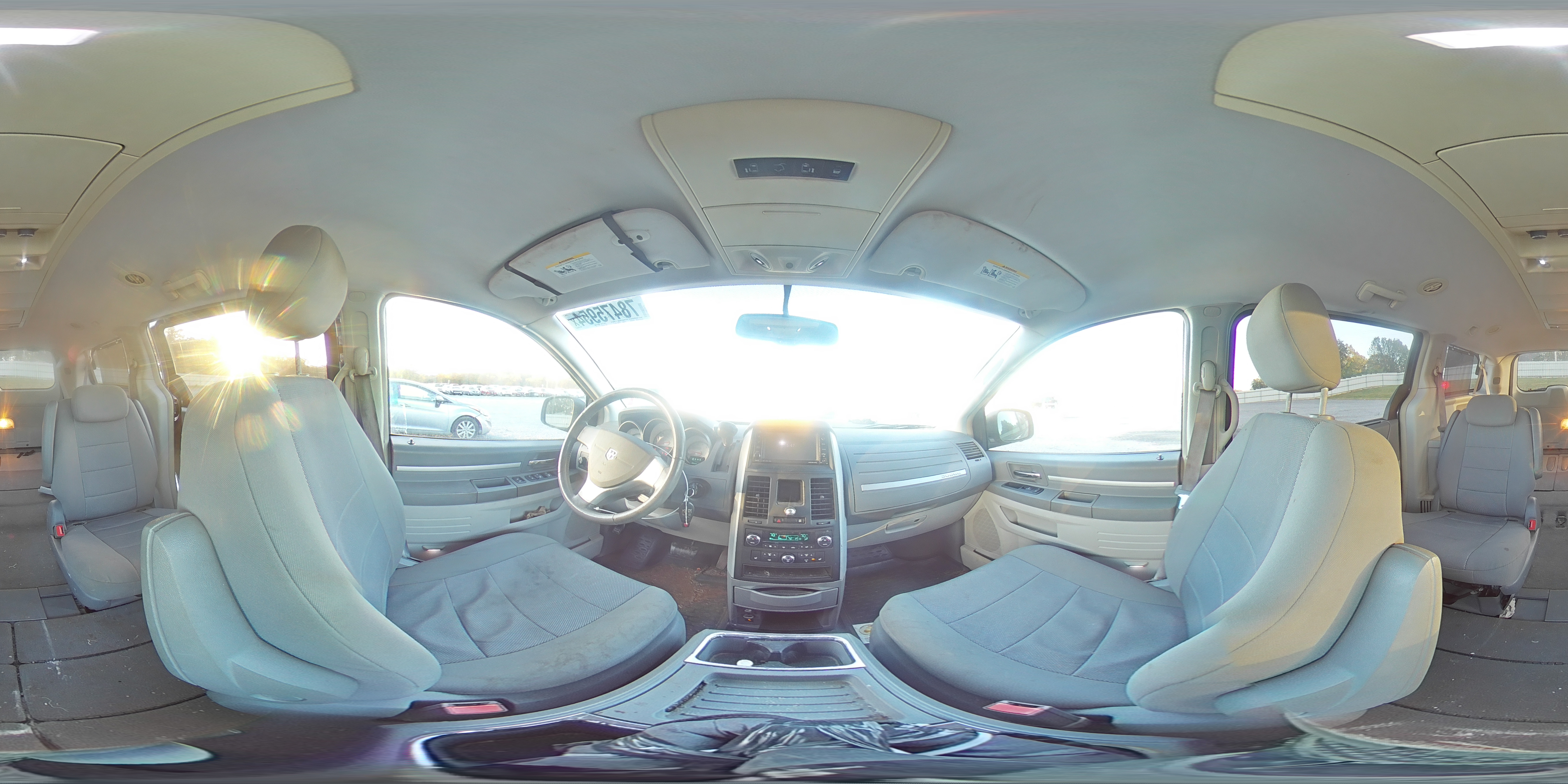 2008 Dodge Caravan - Image 14