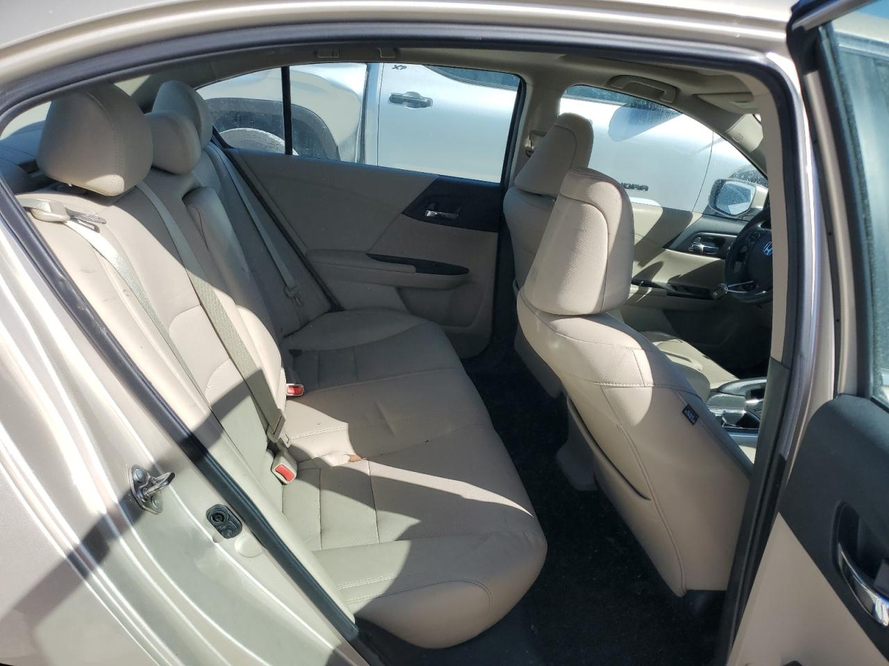 2015 Honda Accord - Image 10