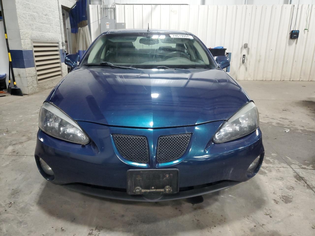2005 Pontiac Grand Prix - Image 5