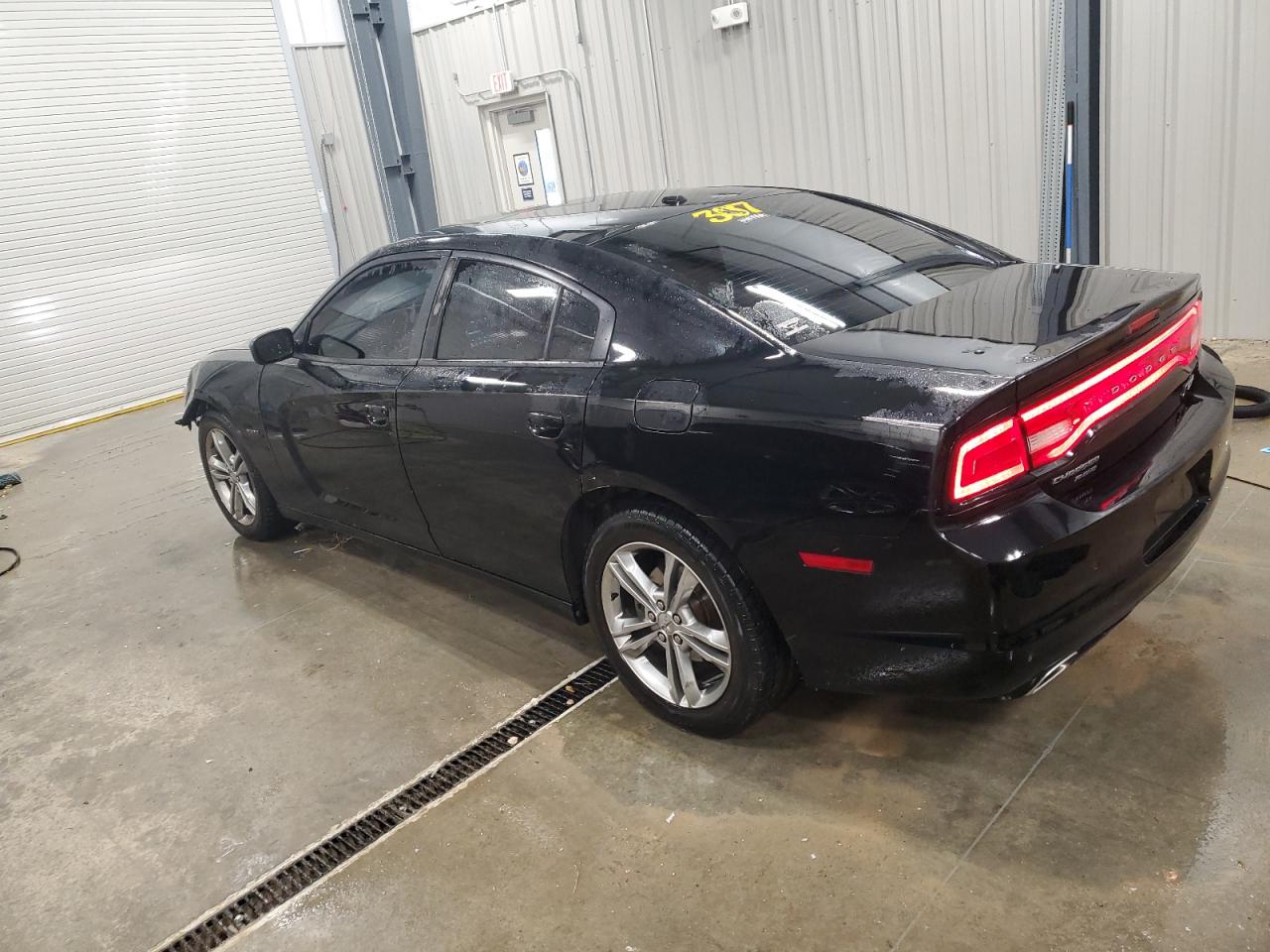 2013 Dodge Charger - Image 2