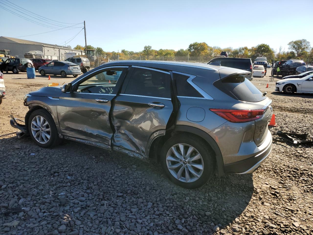 2019 Infiniti QX50 - Image 2