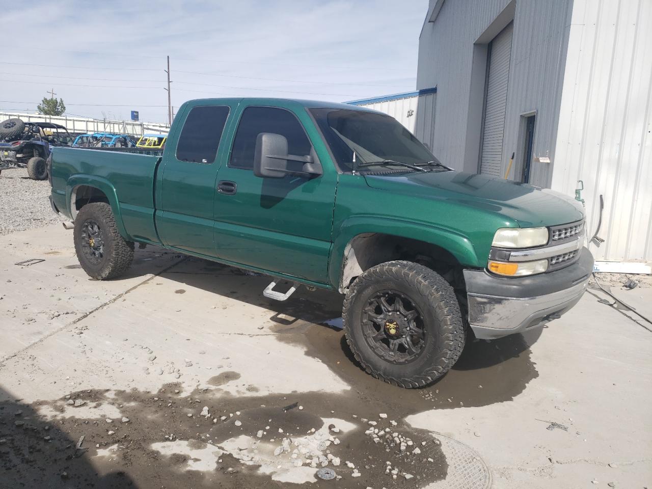 2000 Chevrolet Silverado - Image 4