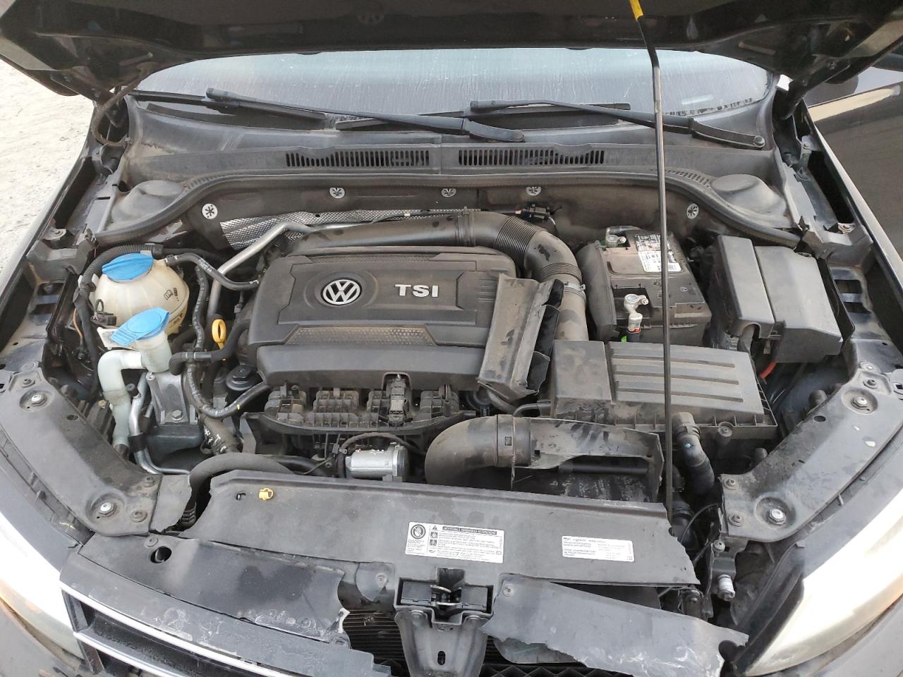 2016 Volkswagen Jetta - Image 11