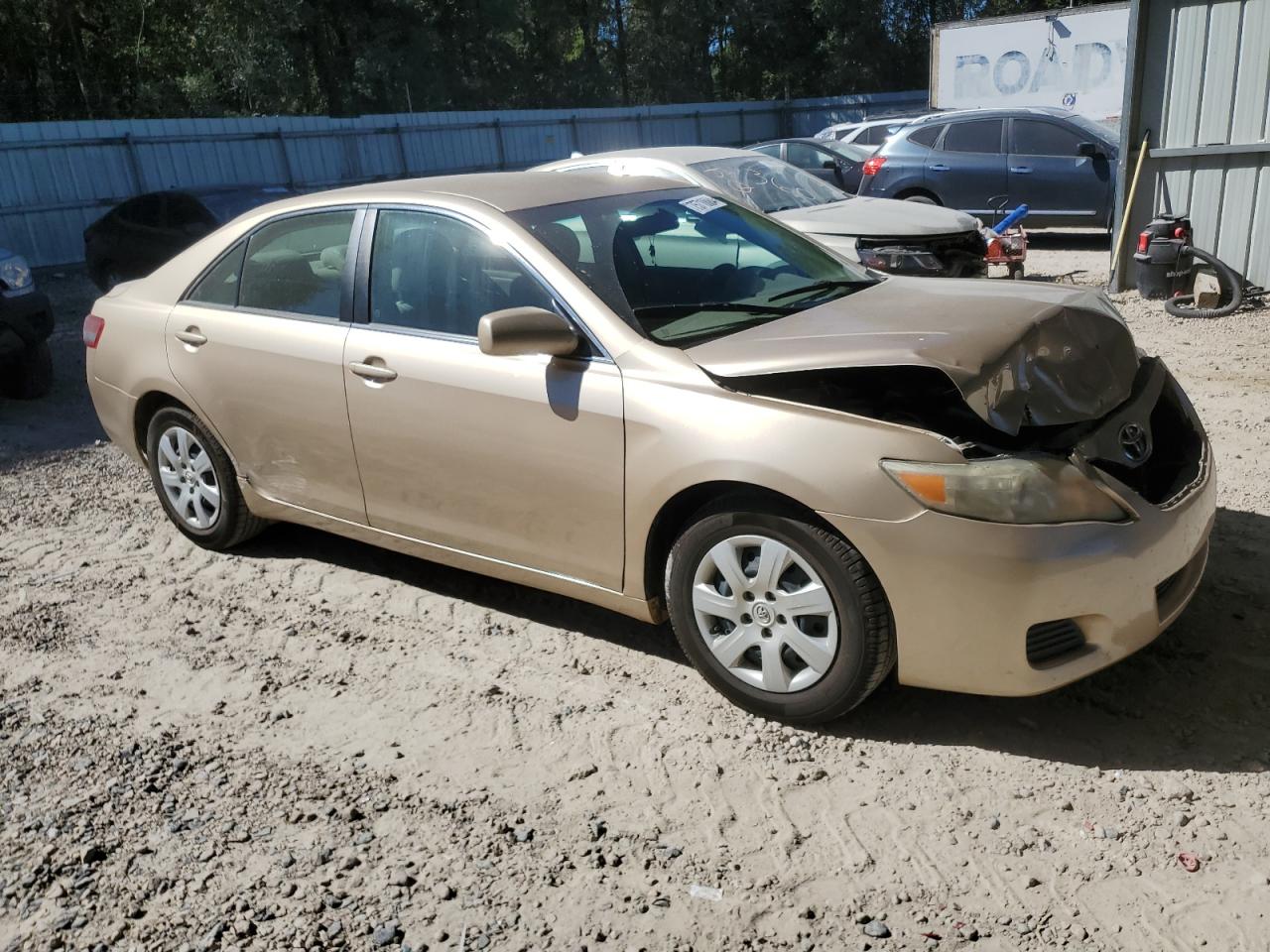 2010 Toyota Camry - Image 4