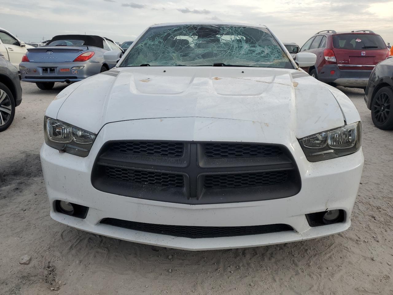 2014 Dodge Charger - Image 5