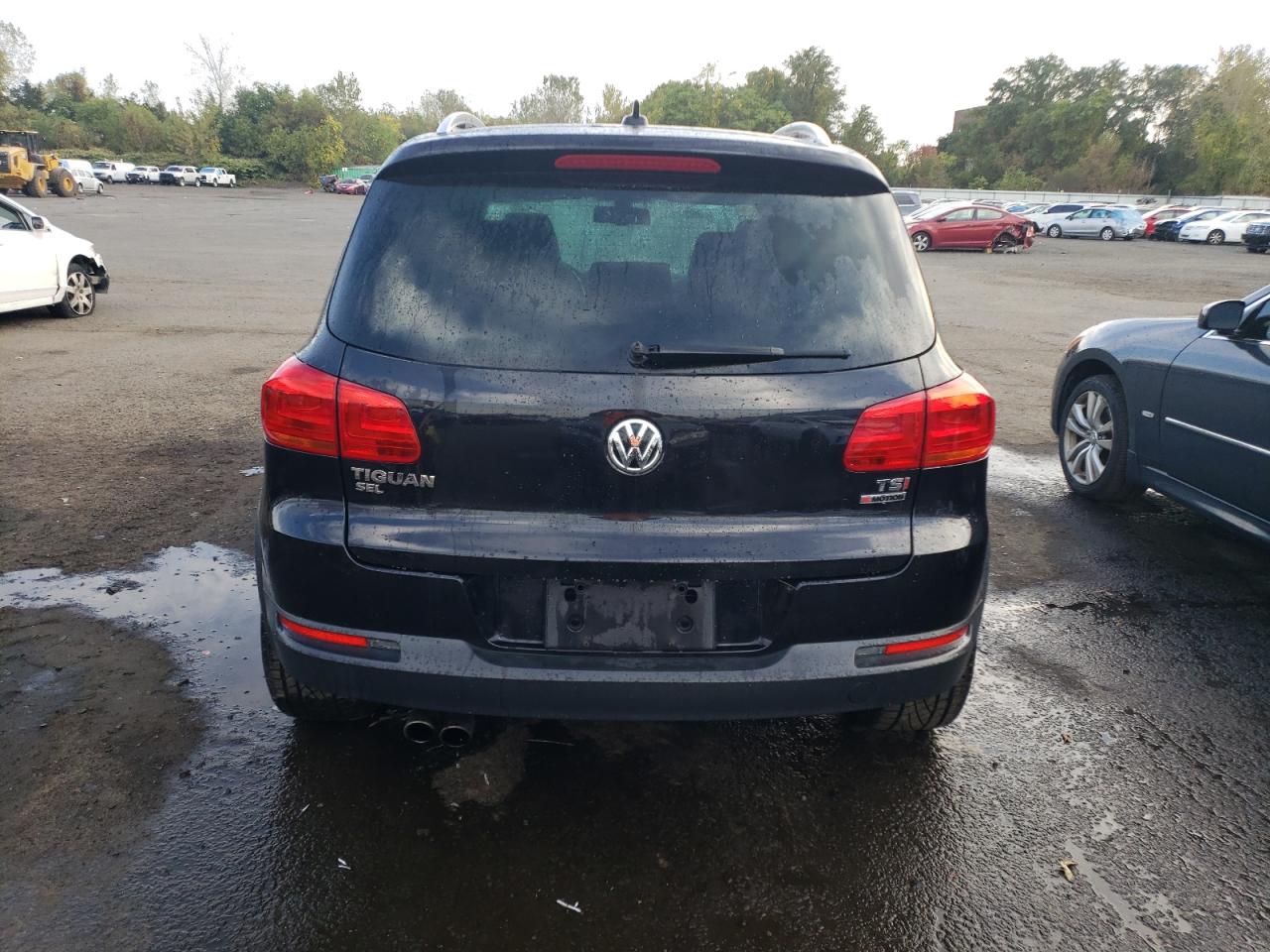 WVGBV7AX6GW606503 2016 Volkswagen Tiguan S