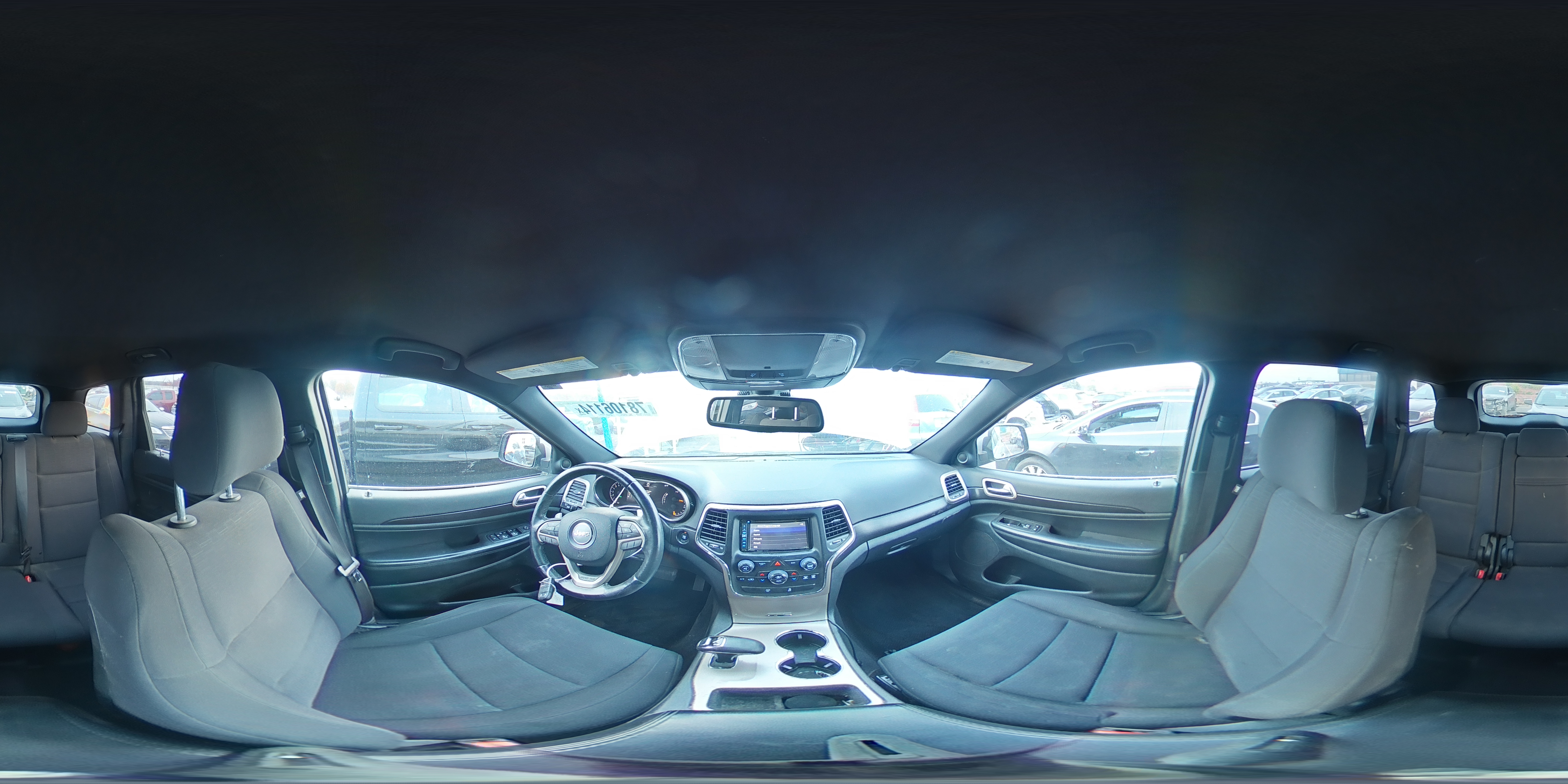 2014 Jeep Grand Cherokee - Image 15