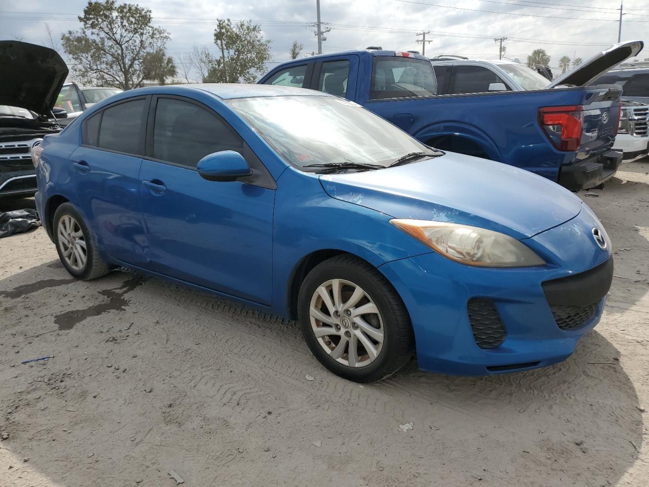 2012 Mazda 3 - Image 4