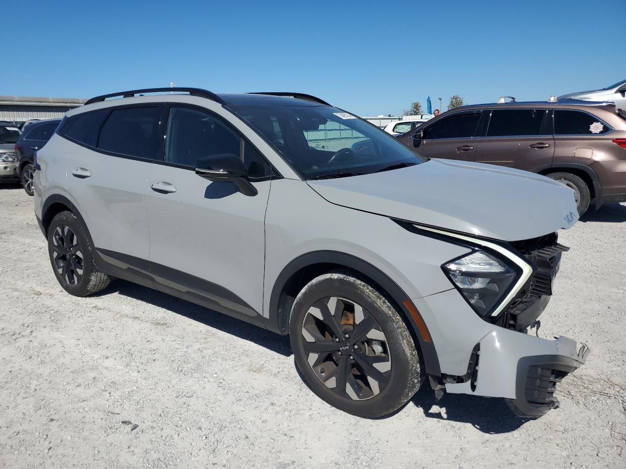 2023 Kia Sportage - Image 4