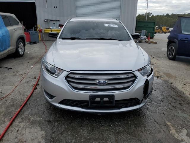  FORD TAURUS 2016 Сріблястий