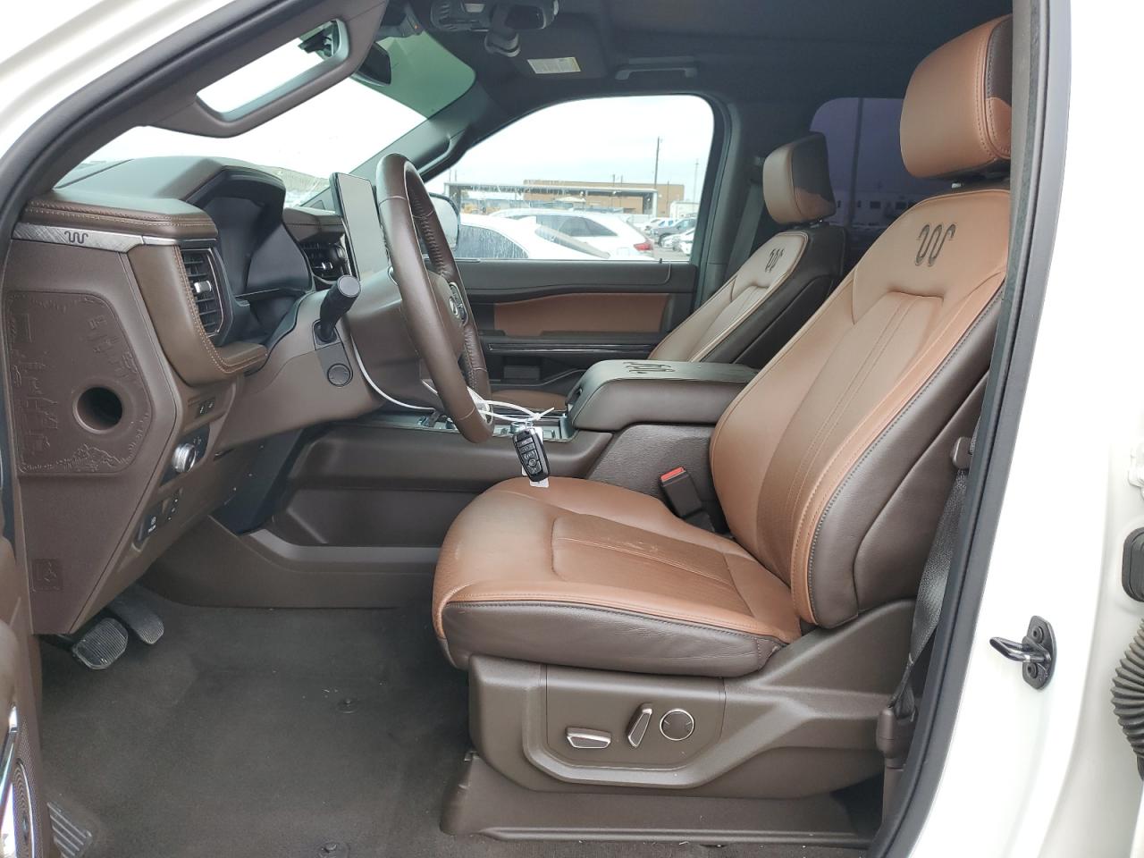 2022 Ford Expedition - Image 7