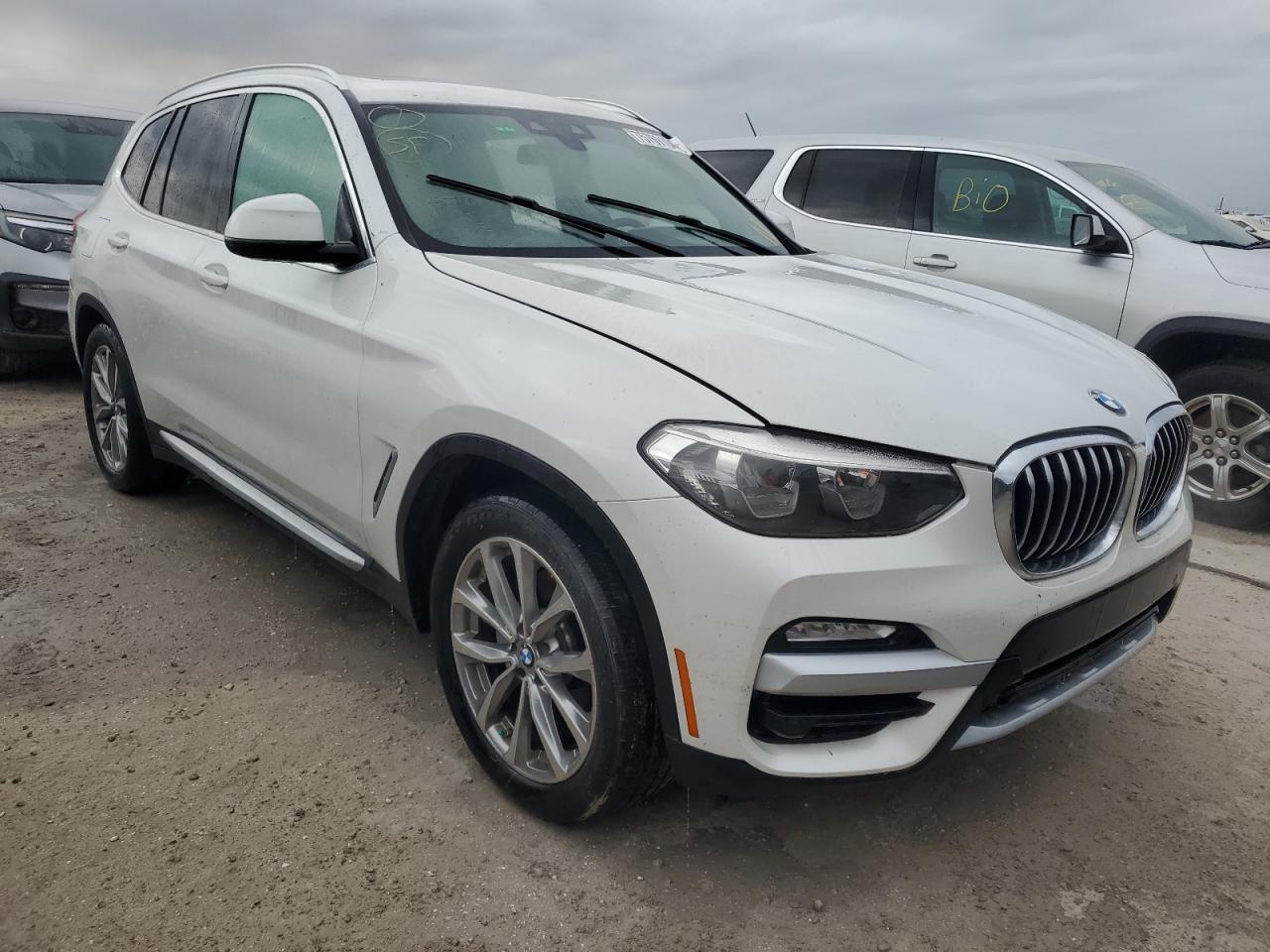 VIN 5UXTR7C5XKLF23919 2019 BMW X3 no.4