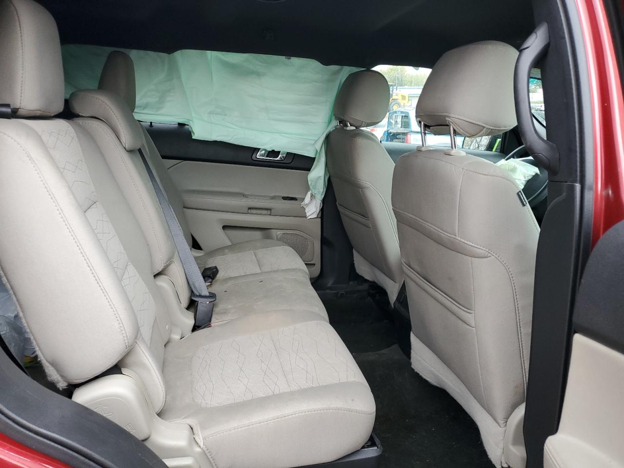 2015 Ford Explorer - Image 11