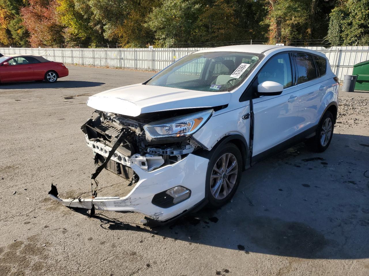 2017 Ford Escape Se VIN: 1FMCU0GDXHUD48186 Lot: 76763964