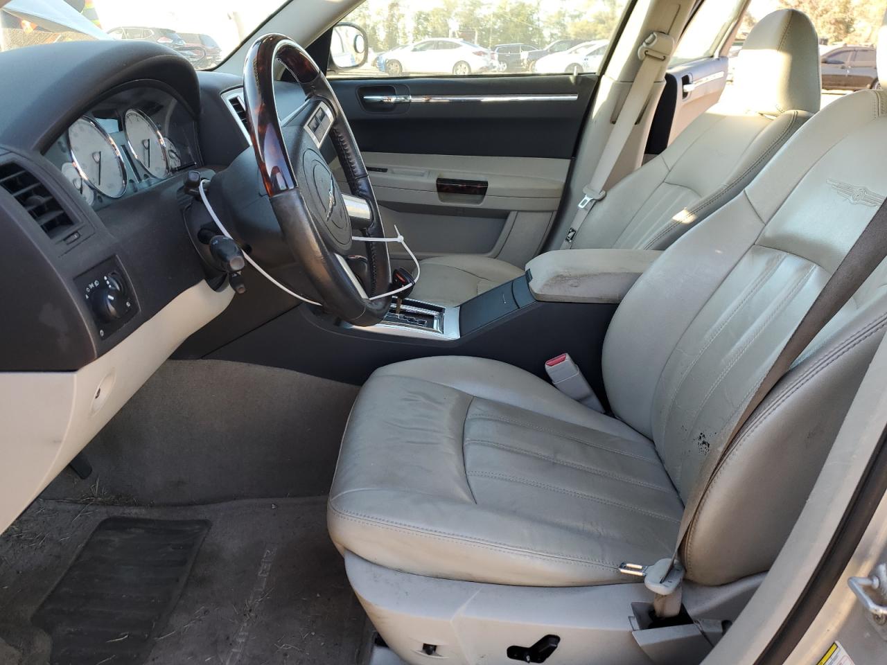 2007 Chrysler 300C VIN: 2C3KA63H57H810793 Lot: 76080594