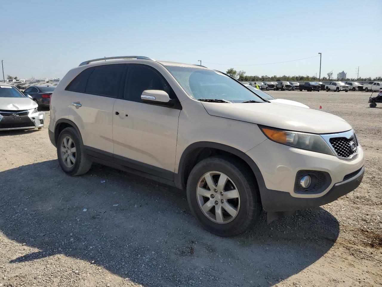 2012 Kia Sorento Base VIN: 5XYKT3A65CG203873 Lot: 76254284