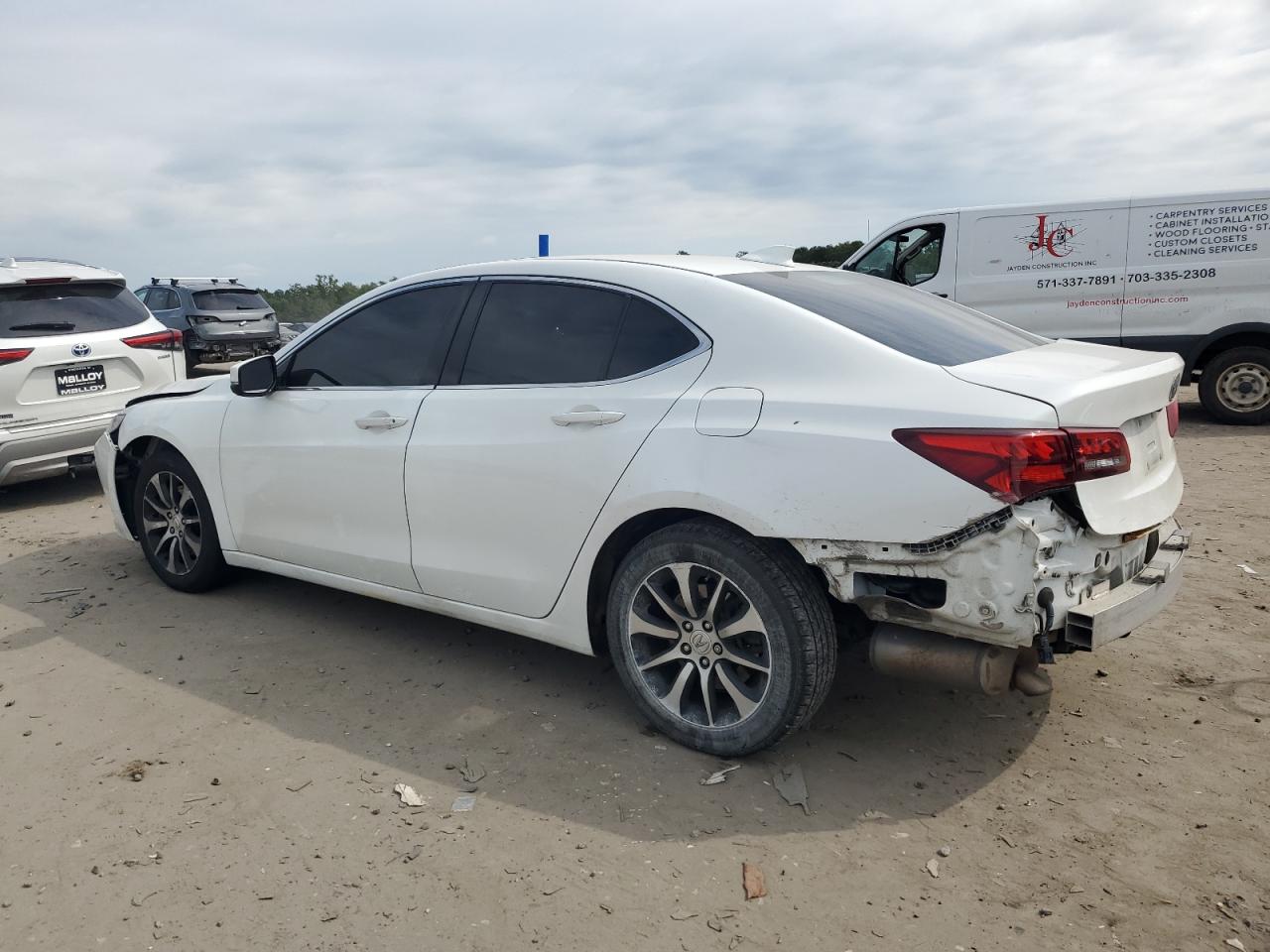 2017 Acura TLX - Image 2
