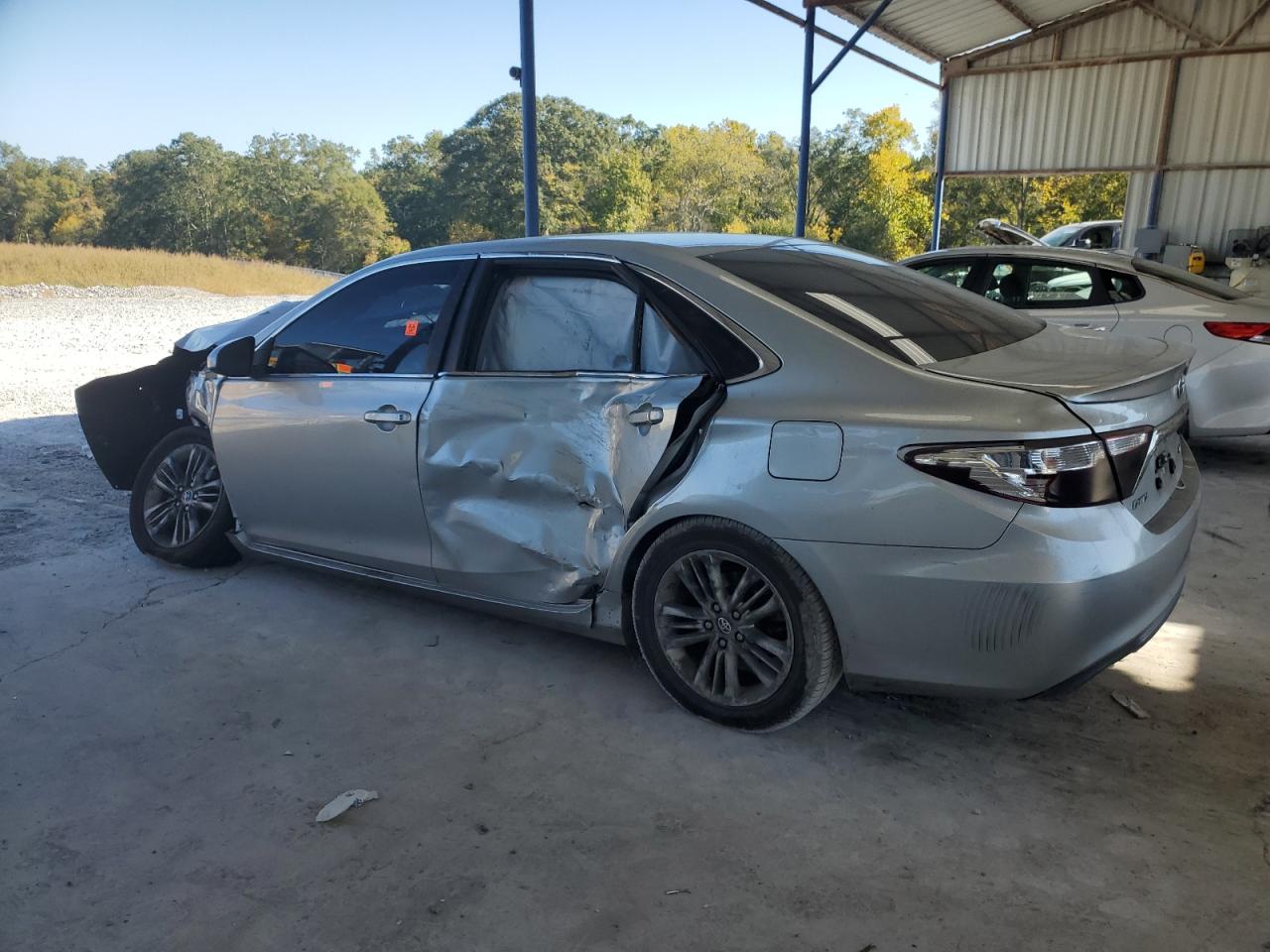 2016 Toyota Camry - Image 2