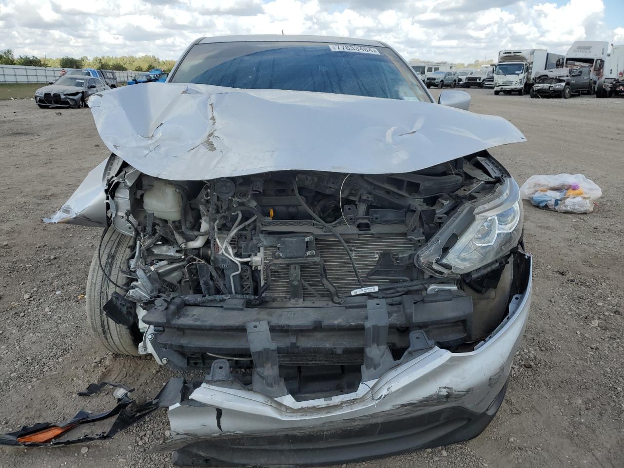 2018 Nissan Rogue - Image 5