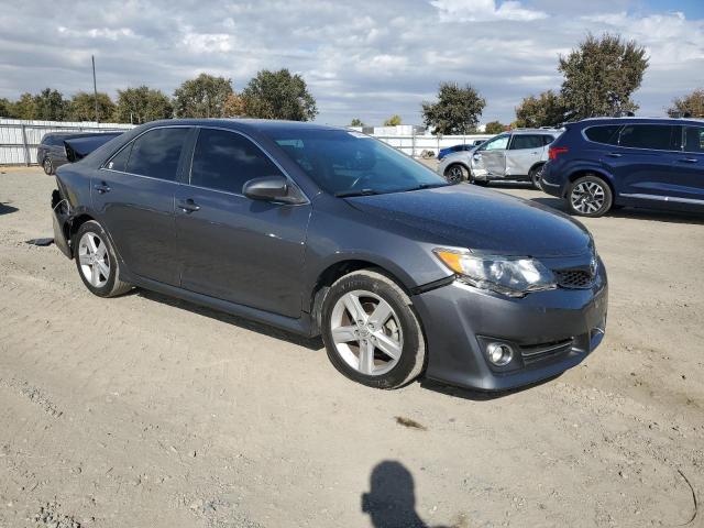  TOYOTA CAMRY 2013 Сірий