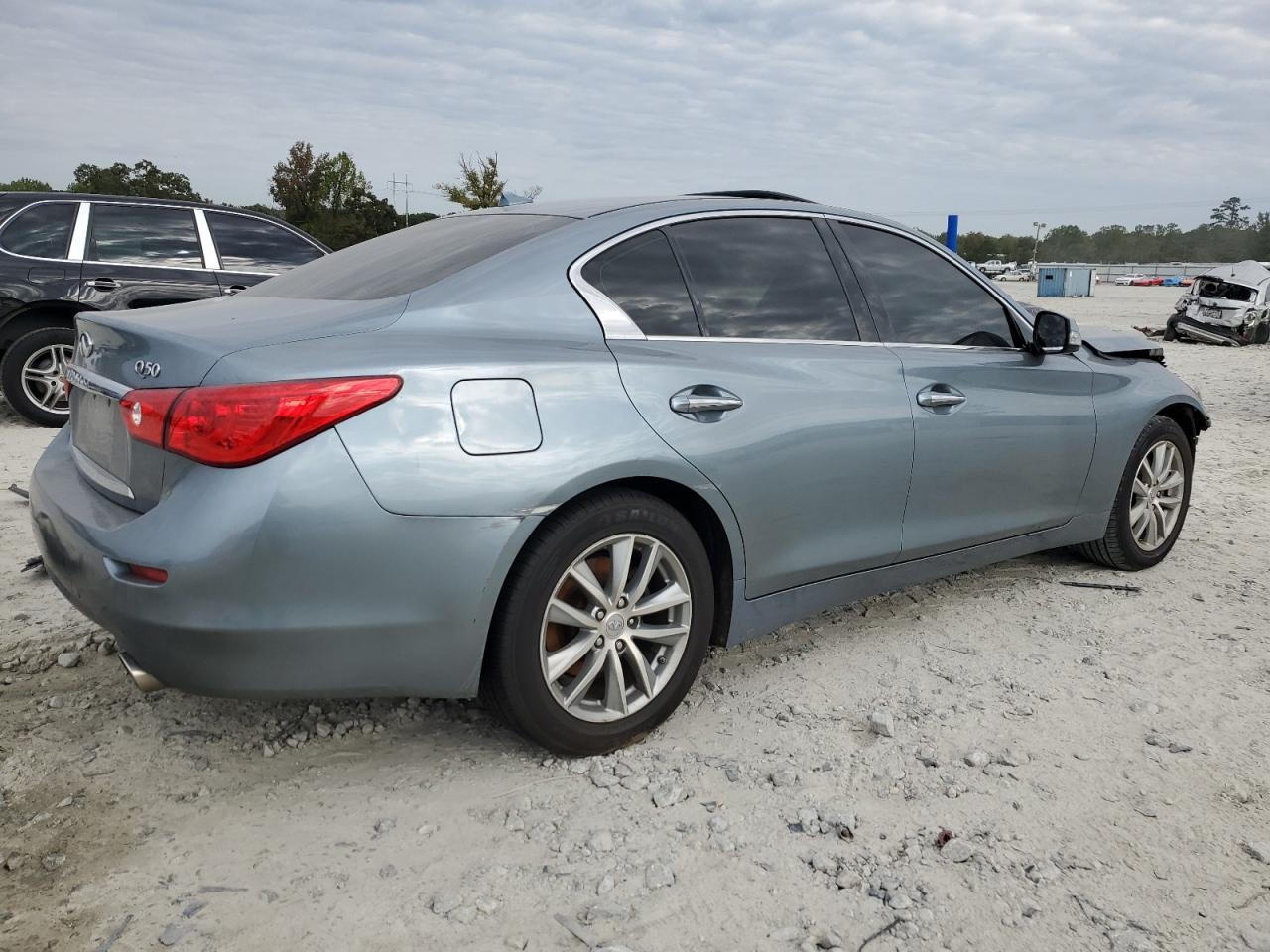 2016 Infiniti Q50 - Image 3